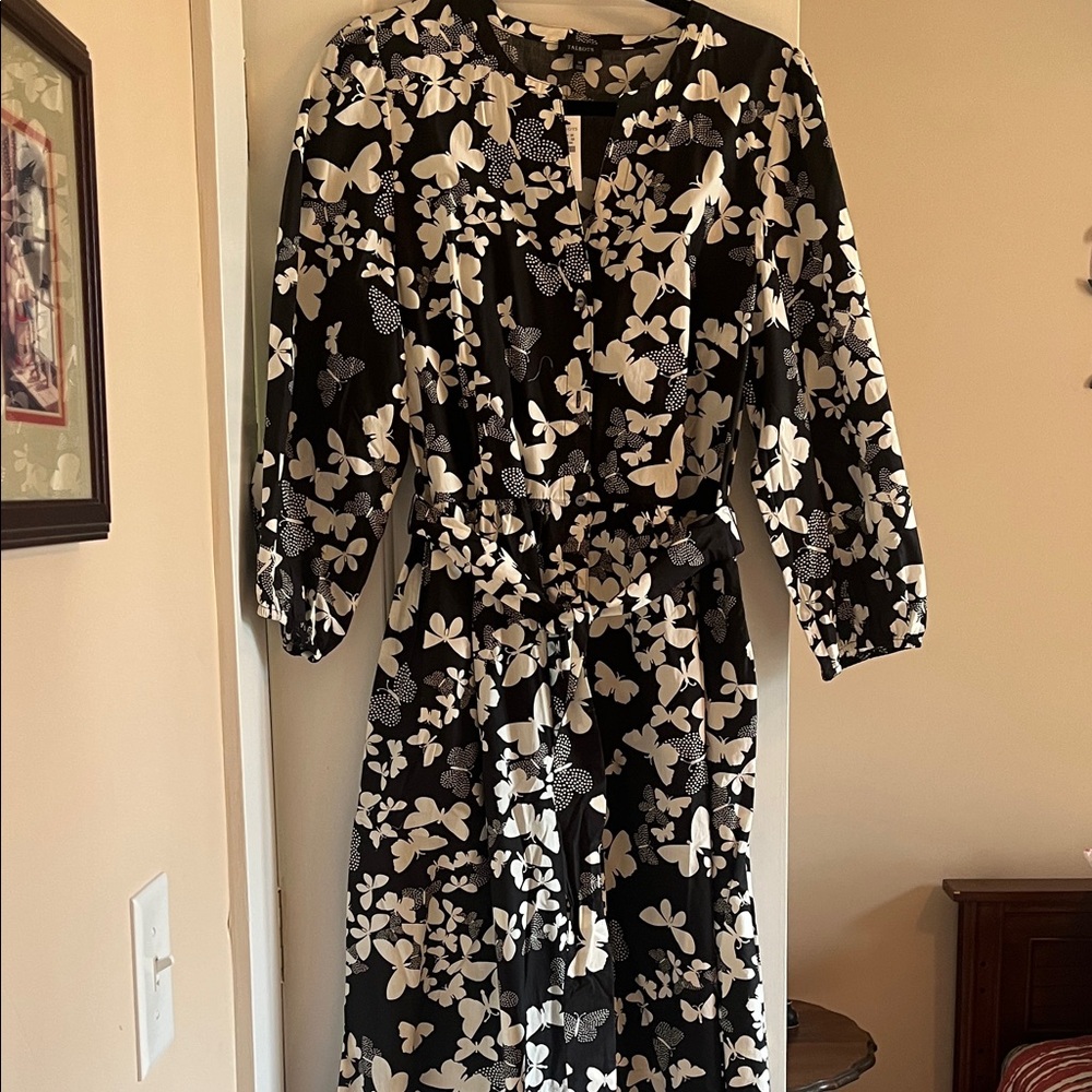 Talbots Monochrome Floral Long Sleeve Dress